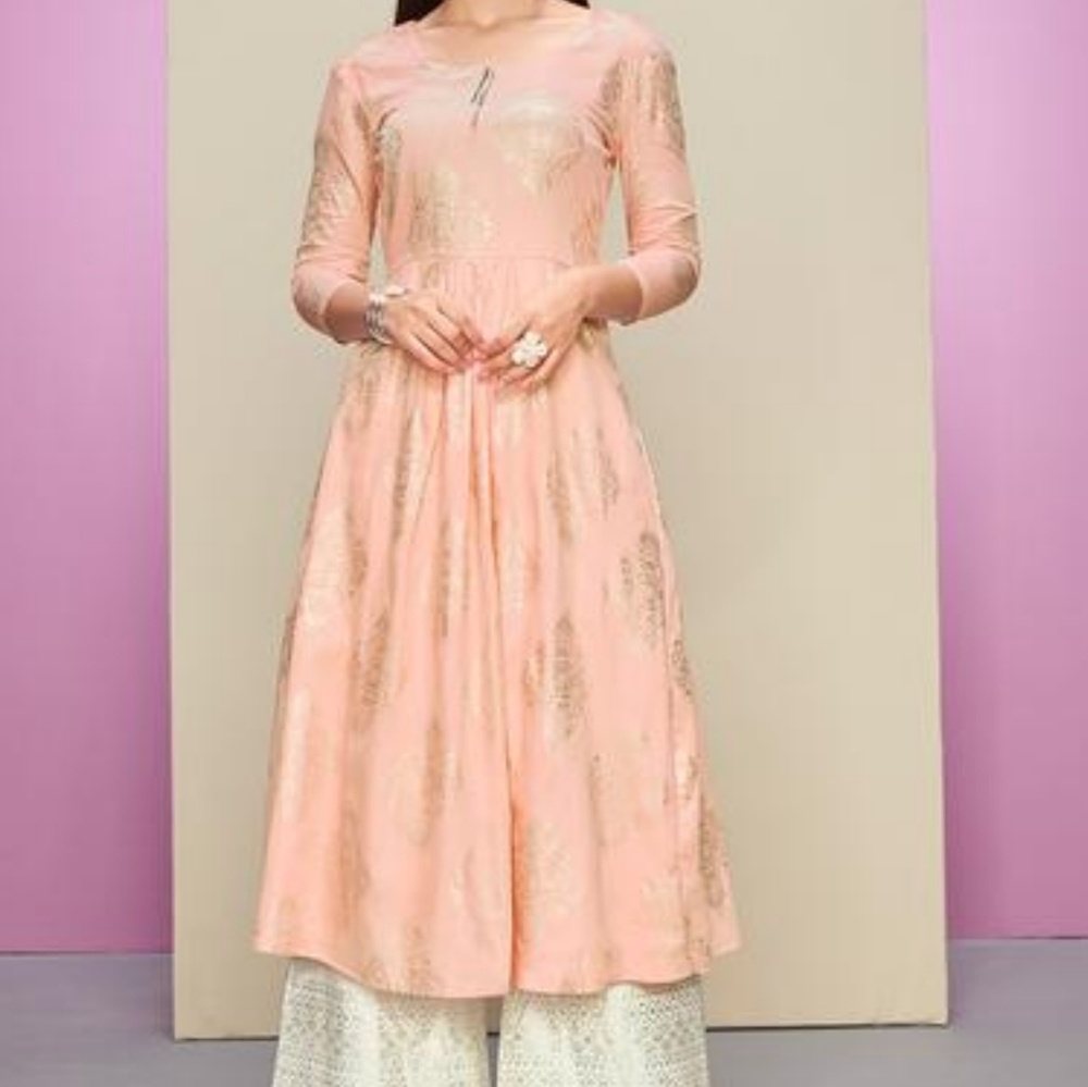 Light Pink Foil Printed Kurta